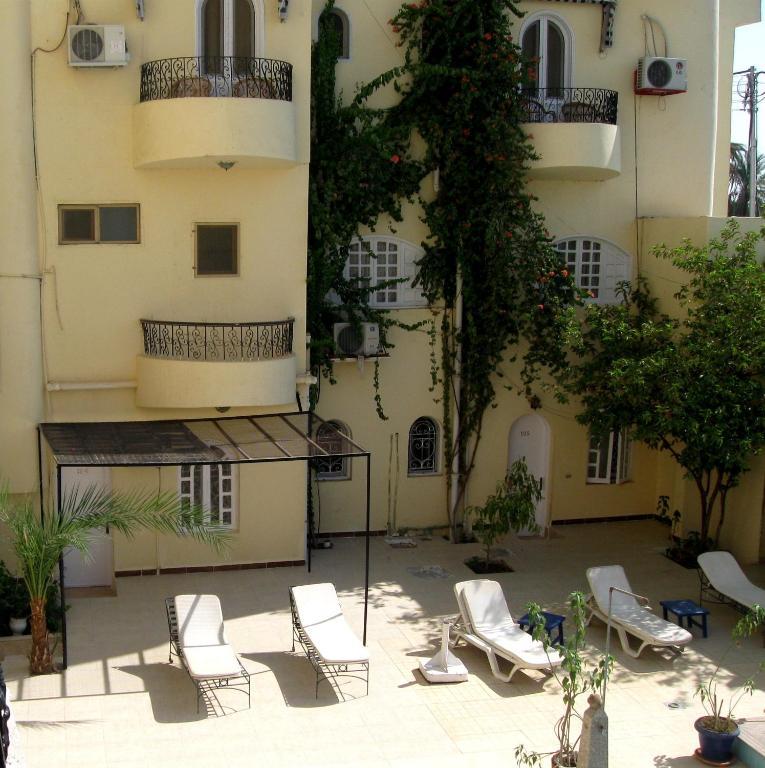 Nile Valley Hotel Luxor Exteriör bild